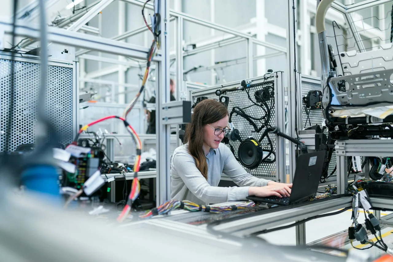 Secteur Industrie 4.0 - Usine connect&eacute;e